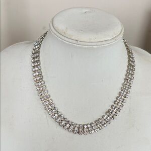 Elegant Silver Rhinestone Necklace